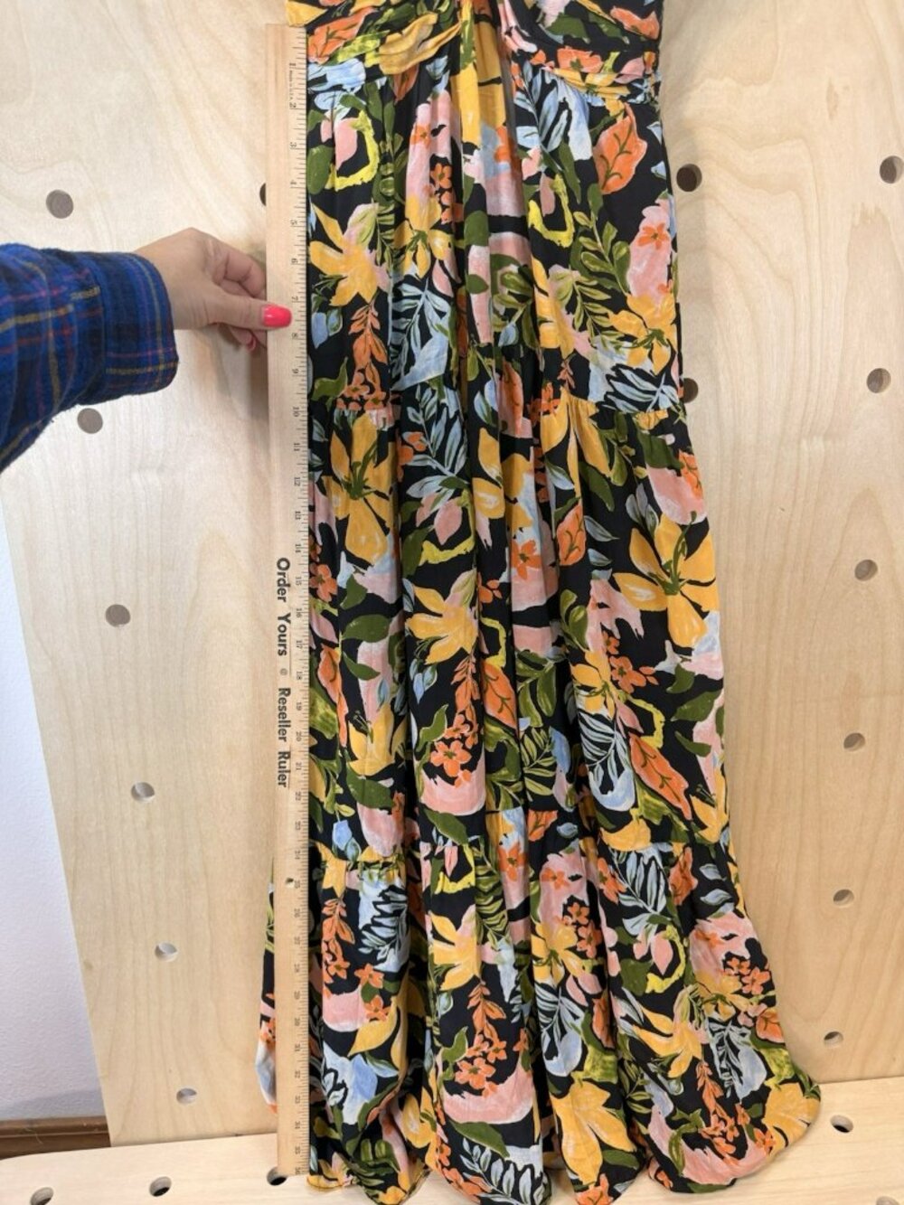$297 Saylor Starlee Black Multicolor Floral Tiered Maxi Dress Women's size Small - Picture 11 of 14